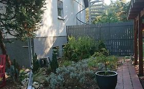 Klimatisiertes Ferienapartment an der Stadtgrenze von Berlin
